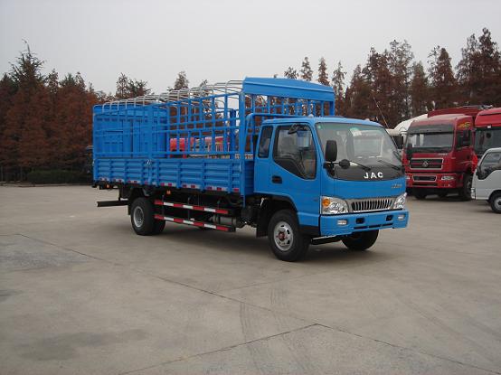 HFC5141CCYK2R1T仓栅式运输车 燃油公告图片2