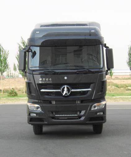 ND53100GFLZ低密度粉粒物料运输车燃油公告图片1
