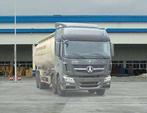 ND53100GFLZ低密度粉粒物料运输车燃油公告图片2