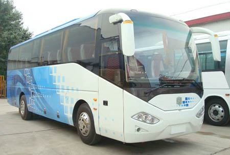 LCK6107H-6客车燃油公告图片2