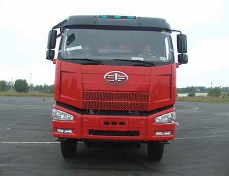 CA3250P66K2L2T1A2E平头柴油自卸汽车燃油公告图片1