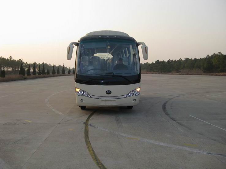ZK6888HA9客车燃油公告图片1