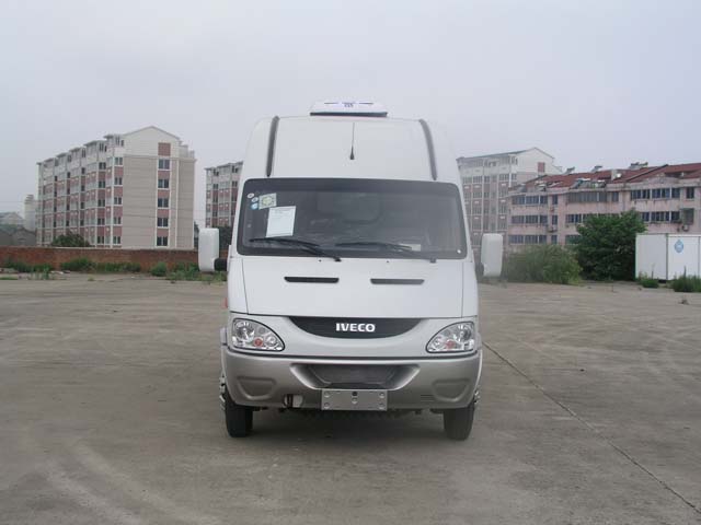 ZJL5044XLCC冷藏车燃油公告图片1