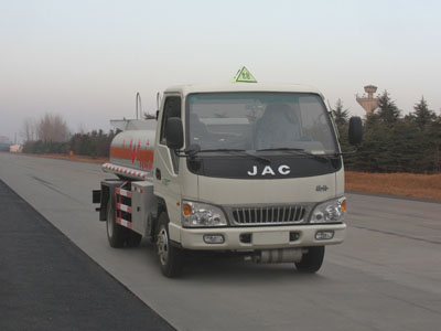 CLW5043GJY3加油车燃油公告图片2