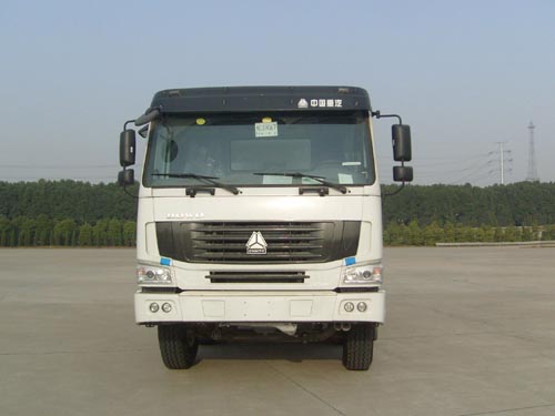 CLY5317GJB2混凝土搅拌运输车燃油公告图片1