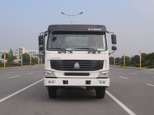 THT5256GJB05ZZA混凝土搅拌运输车燃油公告图片1