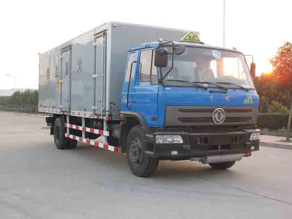 HYJ5120XQY1爆破器材运输车燃油公告图片2