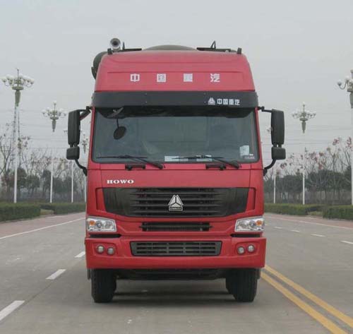 AKL5310GFLZZ01粉粒物料运输车燃油公告图片1