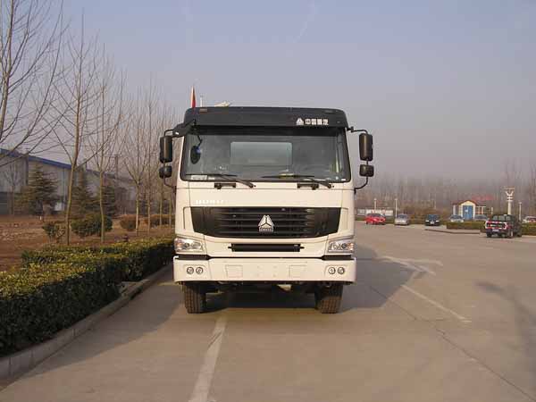 ZTQ5310GJBZ7N36混凝土搅拌运输车燃油公告图片1