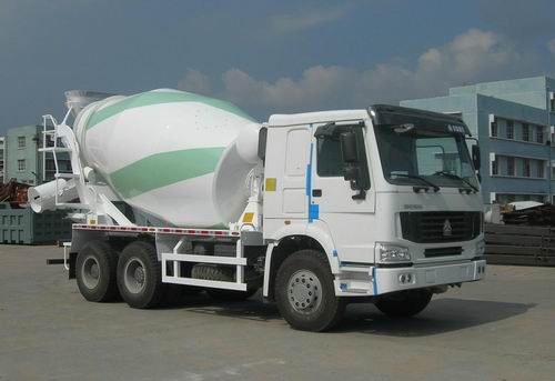 ZZ5257GJBN3648W混凝土搅拌运输车燃油公告图片2