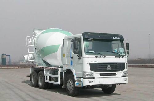 ZZ5257GJBN3648W混凝土搅拌运输车燃油公告图片2