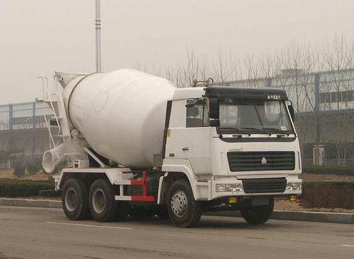 ZZ5256GJBM3246C混凝土搅拌运输车燃油公告图片2