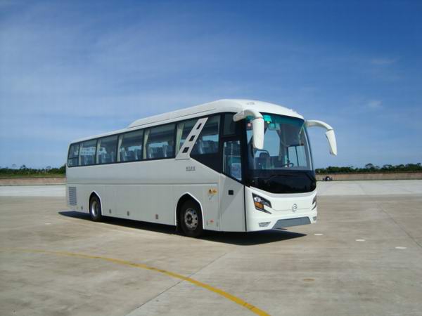 XML6126J13客车燃油公告图片2
