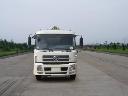 DFL5160GHYBX化工液体运输车燃油公告图片1
