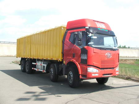 CA5310XXYP66K2L7T4A2E1平头柴油蓬式运输汽车燃油公告图片2