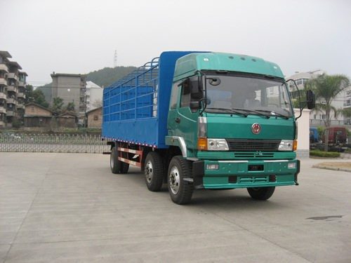 GXQ5160CLXYMB仓栅式运输车燃油公告图片2