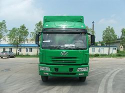 CA5313CLXYP7K2L11T9E仓栅运输车燃油公告图片1