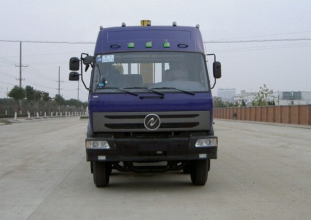 DFD5312JSQ随车起重运输车燃油公告图片1