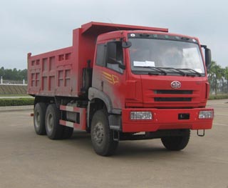 CA3250P1K15L3T1EA80平头柴油自卸车燃油公告图片2