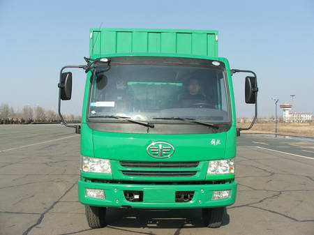 CA5160XXYP7K2L4E厢式运输车燃油公告图片1