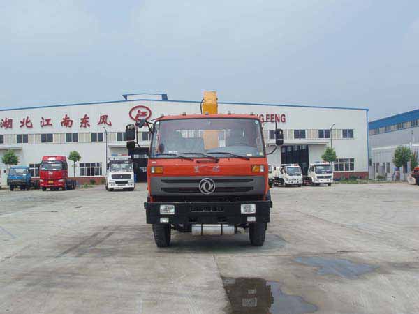 JDF5230JSQ随车起重运输车燃油公告图片1