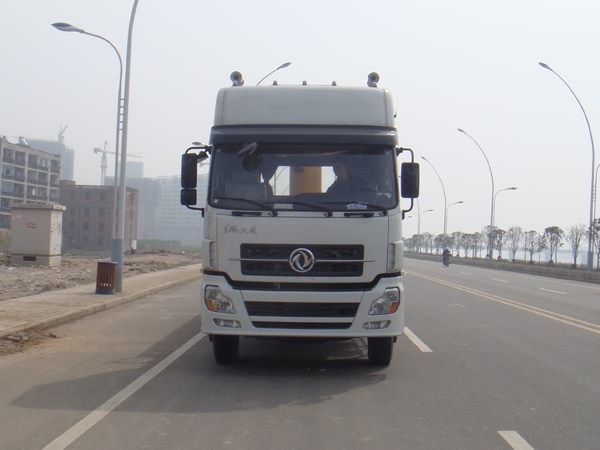 JDF5250JSQDFL随车起重运输车燃油公告图片1