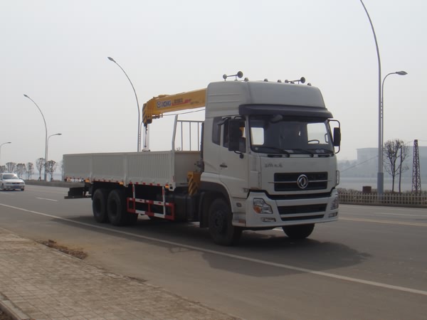 JDF5250JSQDFL随车起重运输车燃油公告图片2
