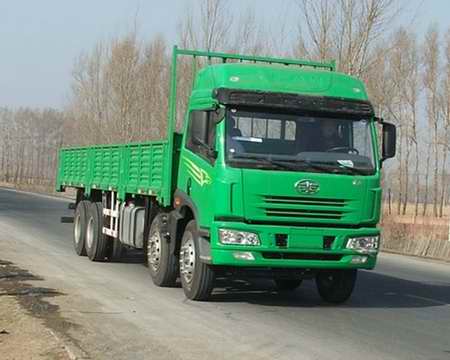 CA1313P7K1L11T4E8×4平头柴油载货汽车燃油公告图片2