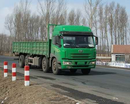 CA1313P7K2L11T9E平头柴油载货汽车燃油公告图片2