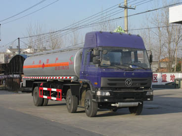 CLW5250GHYT3化工液体运输车燃油公告图片2