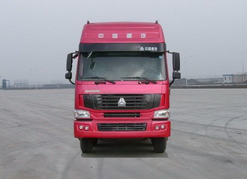 ZZ5317XXBN4667C1H篷式运输车燃油公告图片1