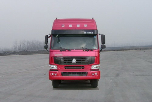 ZZ5317XXBM4667C1H篷式运输车燃油公告图片1