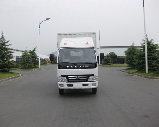 NJ5042XXY-DCFZ2厢式运输车燃油公告图片1