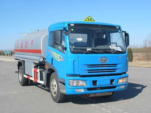 BSX5163GYY运油车燃油公告图片2