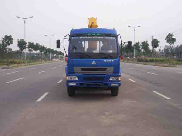 XZJ5161JSQD随车起重运输车燃油公告图片1