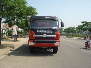 SDG3318WTUB2BJ自卸汽车燃油公告图片1