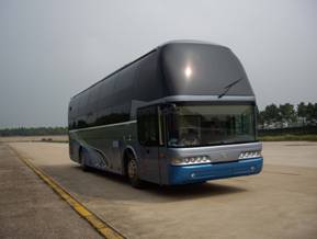 FJ6120WA4豪华卧铺客车燃油公告图片2