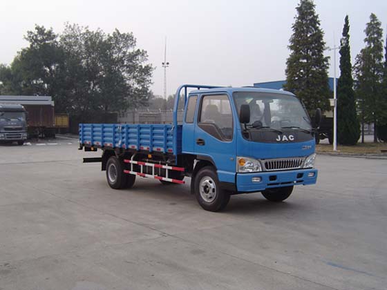 HFC1056K103R1载货汽车燃油公告图片2