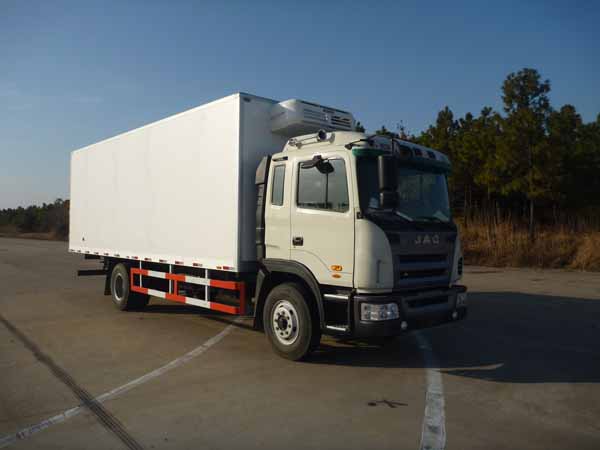 HFC5162XLCK1R1T冷藏车燃油公告图片2