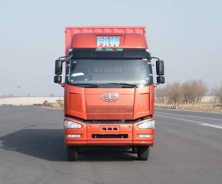 CA5310XXYP63K1L6T4A1E平头柴油厢式运输汽车燃油公告图片1