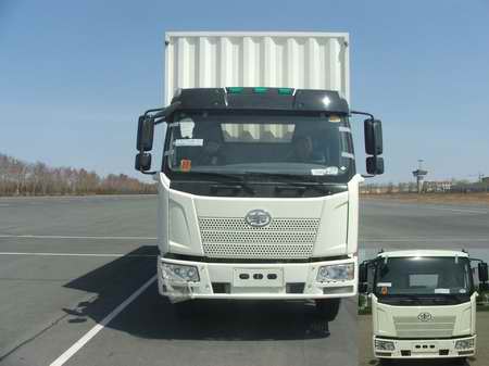 CA5160XXYP62K1L4A1E平头柴油厢式运输汽车燃油公告图片1