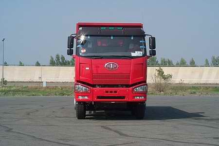 CA3250P66K2L2T1E平头柴油自卸汽车燃油公告图片1
