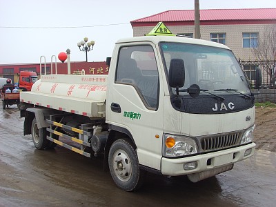 QLG5044GJY加油车燃油公告图片2
