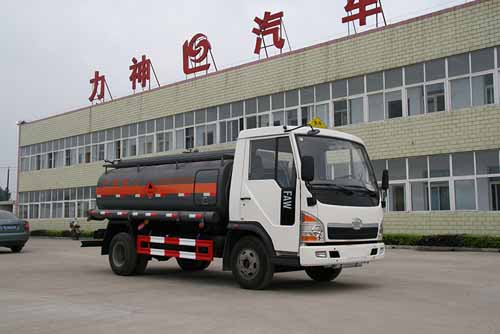 SLS5071GYYC运油车燃油公告图片2