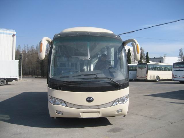ZK6879HC中型客车燃油公告图片1