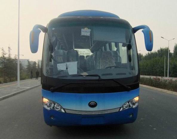 ZK6858HB9中型客车燃油公告图片1