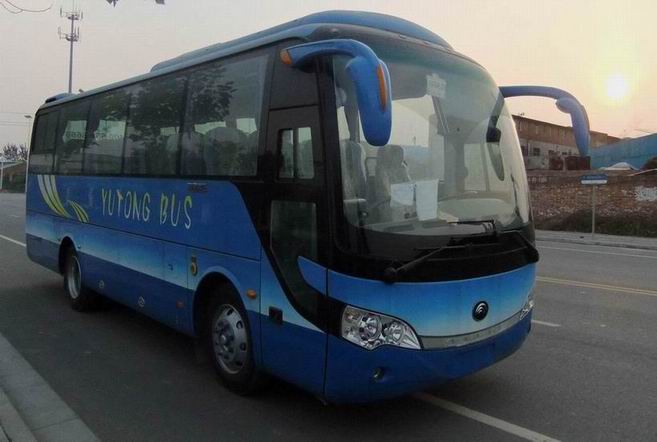 ZK6858HB9中型客车燃油公告图片2