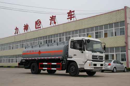 SLS5163GHYD化工液体运输车燃油公告图片2