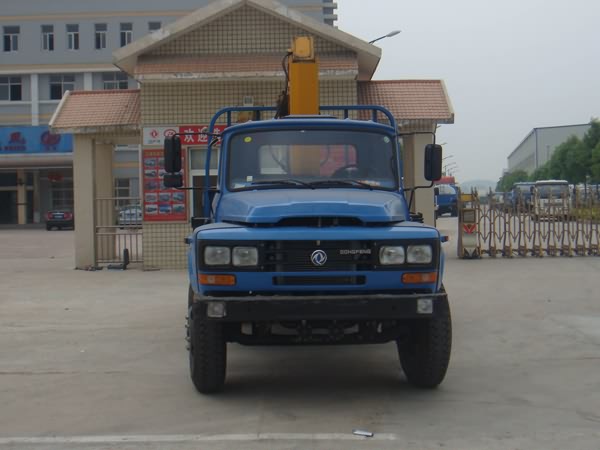 JDF5110JSQK随车起重运输车燃油公告图片1