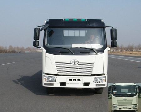 CA1163P9K2L4E平头柴油载货汽车燃油公告图片1